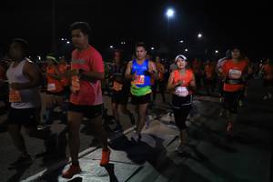 BIB: 172, 28495, 1721
                            <button type="button" onclick="openModal(10598391)" class="btn btn-primary btn-sm float-right btn-popup" data-toggle="modal" data-target=".modal-high-quality">
                        <i class="fas fa-shopping-cart"></i> Add to Cart
                    </button>
                                            <button type="button" onclick="isThisMe(10598391, true)" class="btn btn-success btn-sm float-right btn-popup btn-isme hidden" data-toggle="tooltip" data-placement="bottom" title="นี่คือรูปของคุณใช่ไหม คลิกที่นี่เพื่อเอาเข้าอัลบั้ม">
                        <i class="fas fa-plus"></i> Add to album
                    </button>
                    <button type="button" onclick="isThisMe(10598391, false)" class="btn btn-warning btn-sm float-right btn-popup btn-isnotme hidden">
                        <i class="fas fa-ban"></i> Remove from album
                    </button>